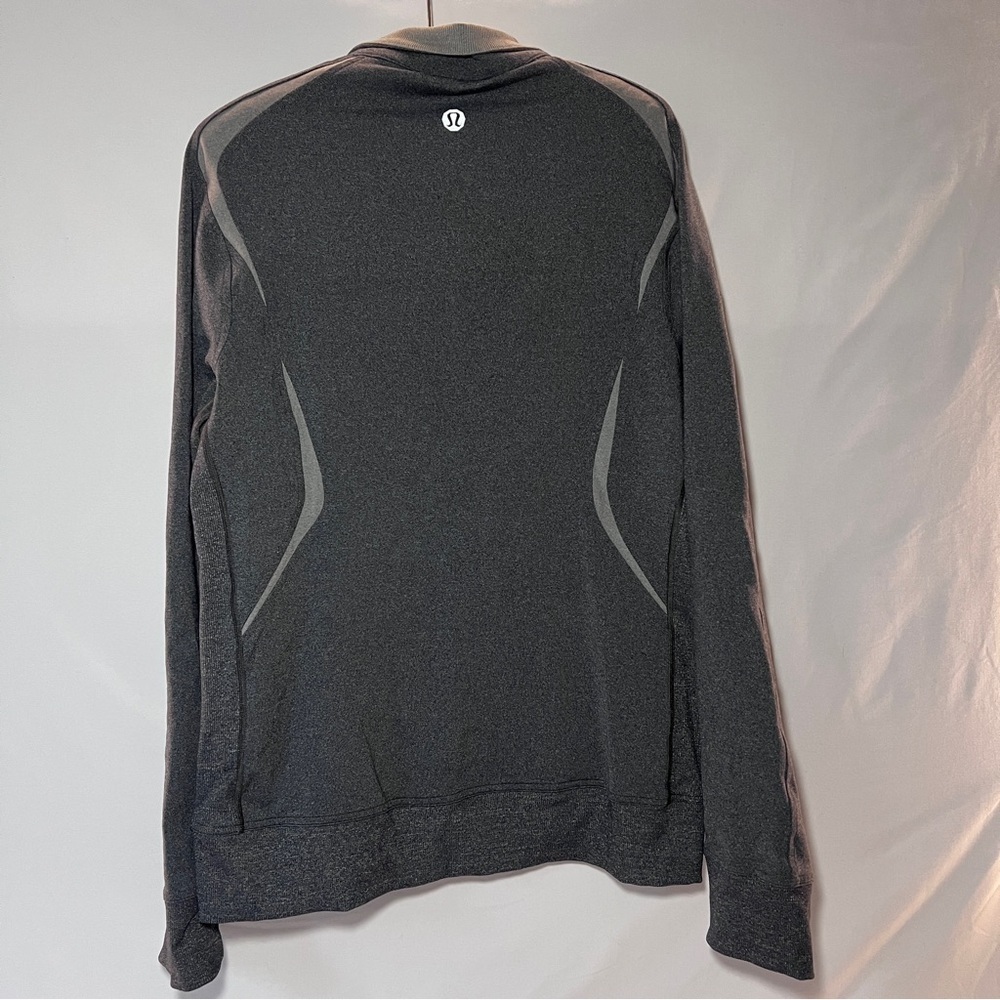 Lululemon Men’s Lightweight Jacket - Grey - Size Medium - Picture 2 of 9
